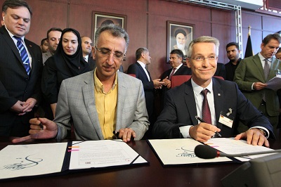 امضای قرارداد "بازتوانی نیروگاه طرشت" در پنجمین اجلاس کمیسیون مشترک همکاری های ایران و آلمان با حضور وزیر اقتصاد ایران و وزیر اقتصاد و انرژی آلمان