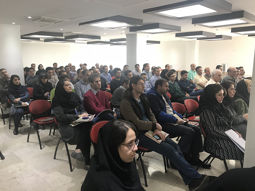 برگزاری دوره آموزشی "آشنایی با مبانی و الزامات استاندارد" برای مدیران میانی موننکو ایران